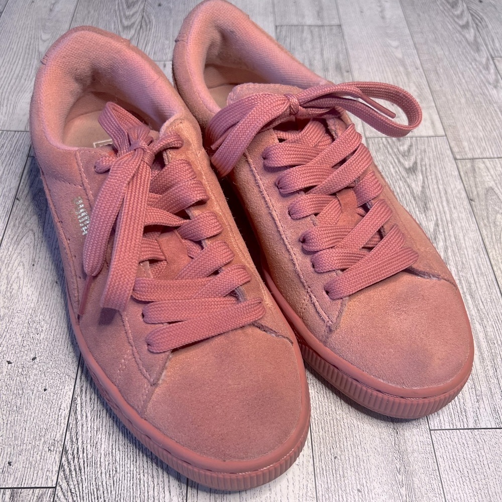 Puma Kids Sneakers in Coral Pink